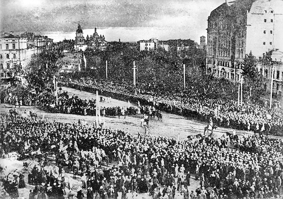 Проголошення Акта Злуки українських земель на Софійській площі у Києві 22 січня 1919 року